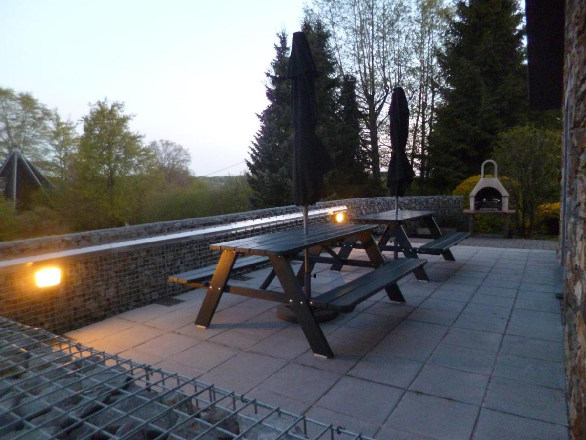 Holiday home Sixine House Ovifat
